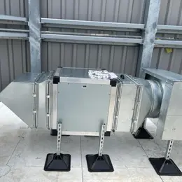 Air conditioning installation