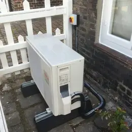 An outdoor unit for Kensington Palace by Godfrey and Lappage