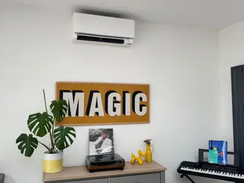Specialist air conditioning engineers, Bristol and South West